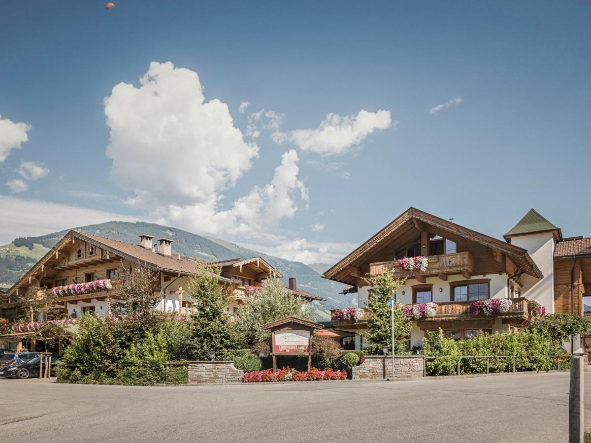Aparthotel Garni Larcherhof 3*