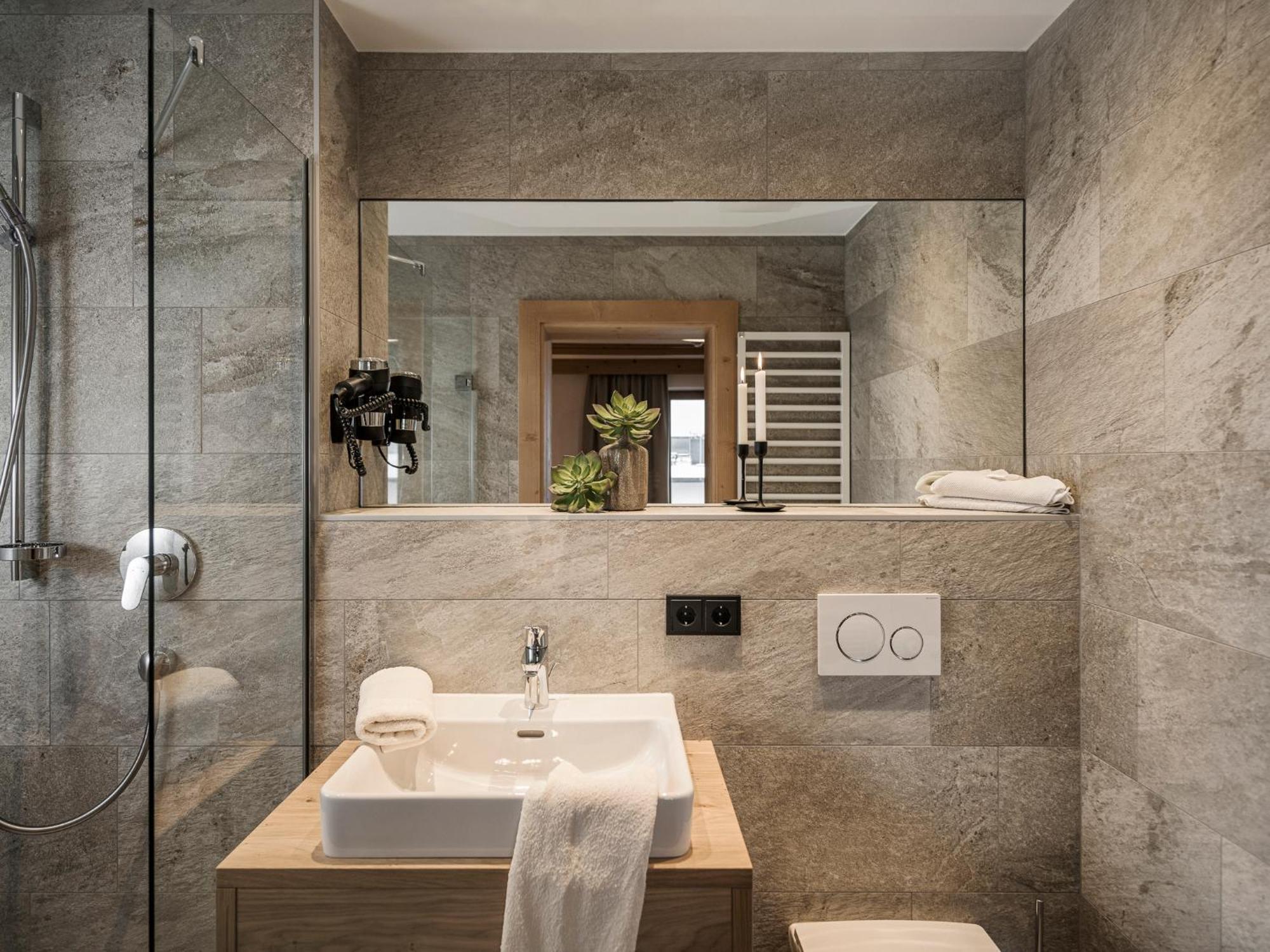 Aparthotel Garni Larcherhof Mayrhofen
